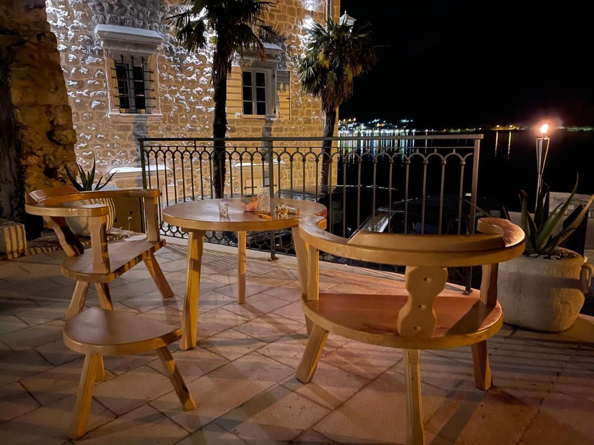 Vila Djuro Mikijelj دُنجِ ستُلِڤ المظهر الخارجي الصورة