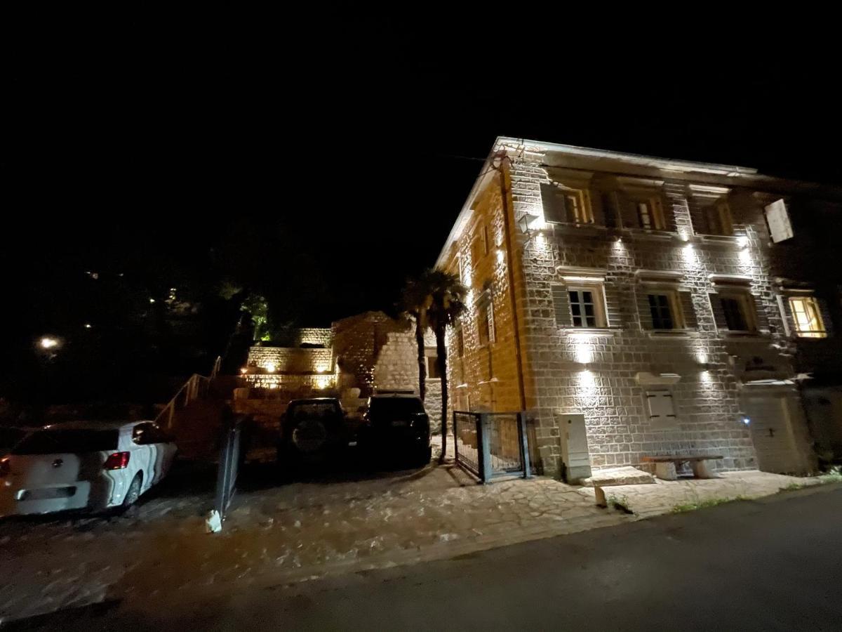 Vila Djuro Mikijelj دُنجِ ستُلِڤ المظهر الخارجي الصورة