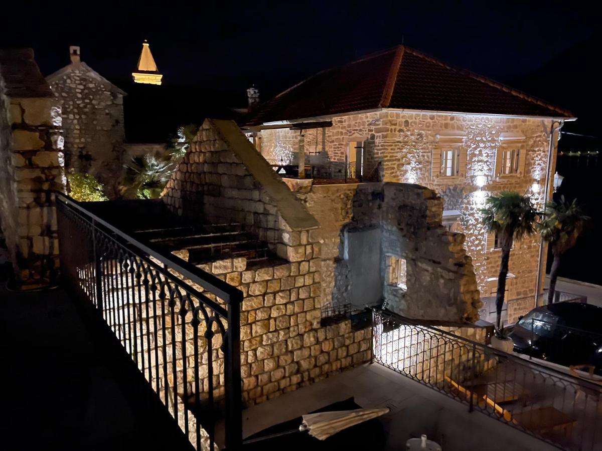 Vila Djuro Mikijelj دُنجِ ستُلِڤ المظهر الخارجي الصورة
